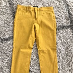 Banana Republic yellow dress pants - Skinny!